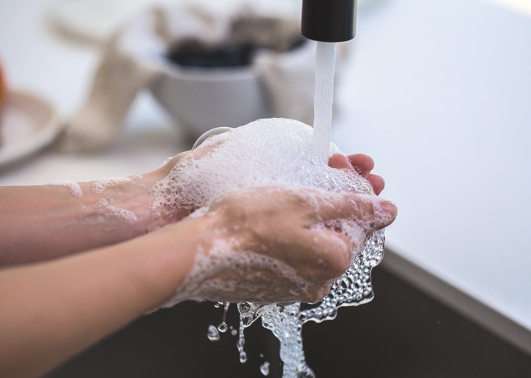 Lavage de mains au savon